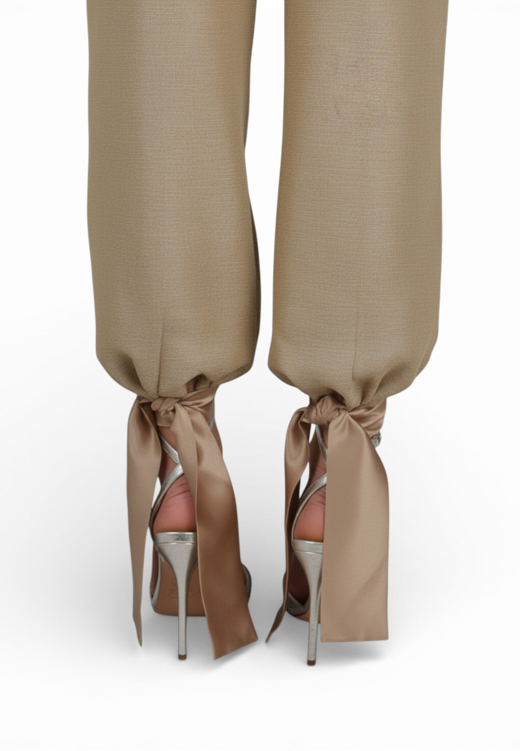 Pantalón Bombacho Lazos Beige
